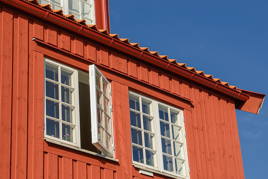 Allmogefönster - Bra tips om fönster i gammal allmogestil | dinbyggare.se