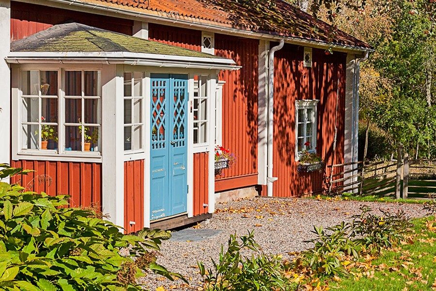 Allmogefönster - Bra tips om fönster i gammal allmogestil | dinbyggare.se